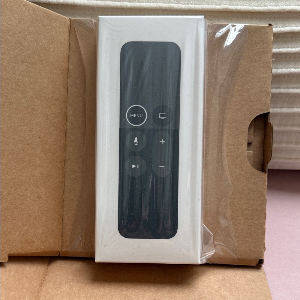 Apple Siri Remote – MQGD2LL/A – 1st Gen for Apple TV 4K & HD – Brand New Sealed